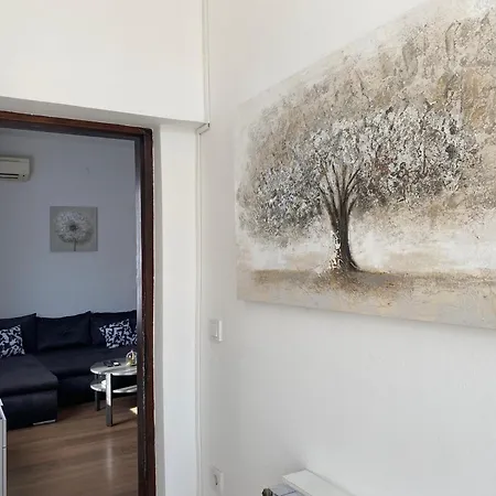 Apartment Eduardo *